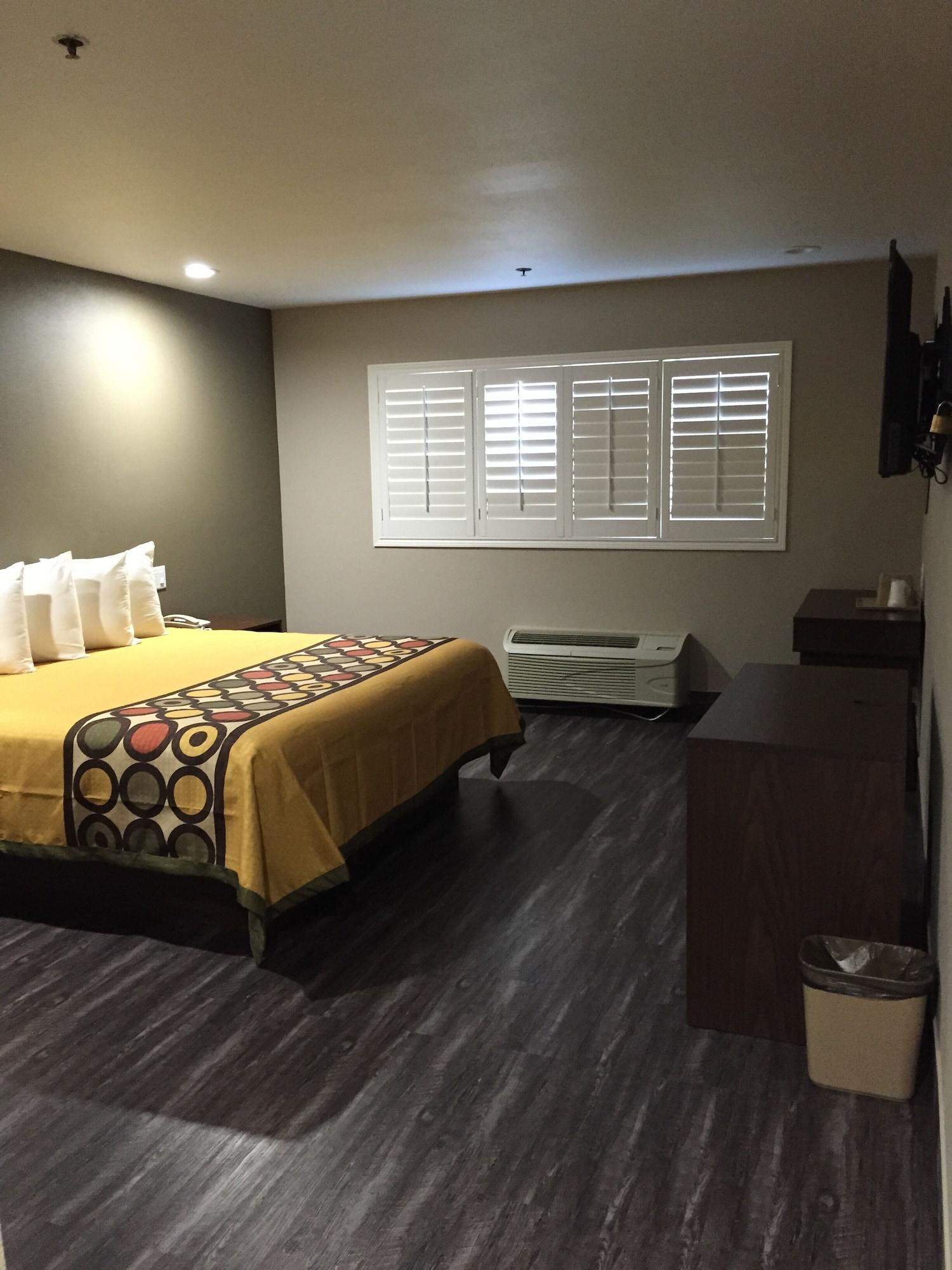 Super 8 By Wyndham National City Chula Vista Luaran gambar