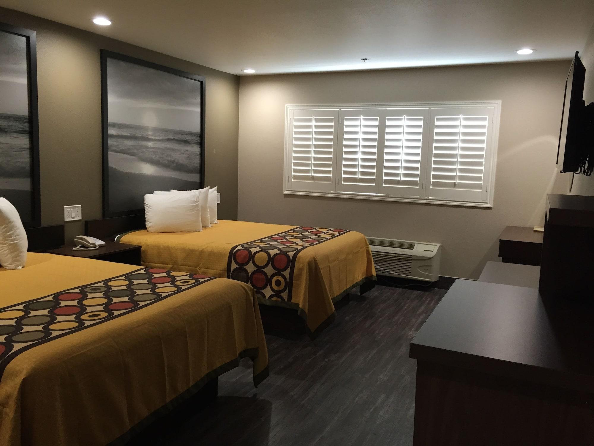Super 8 By Wyndham National City Chula Vista Luaran gambar