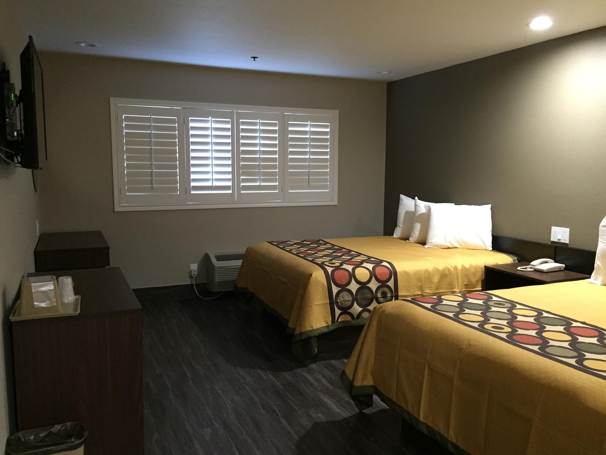 Super 8 By Wyndham National City Chula Vista Luaran gambar