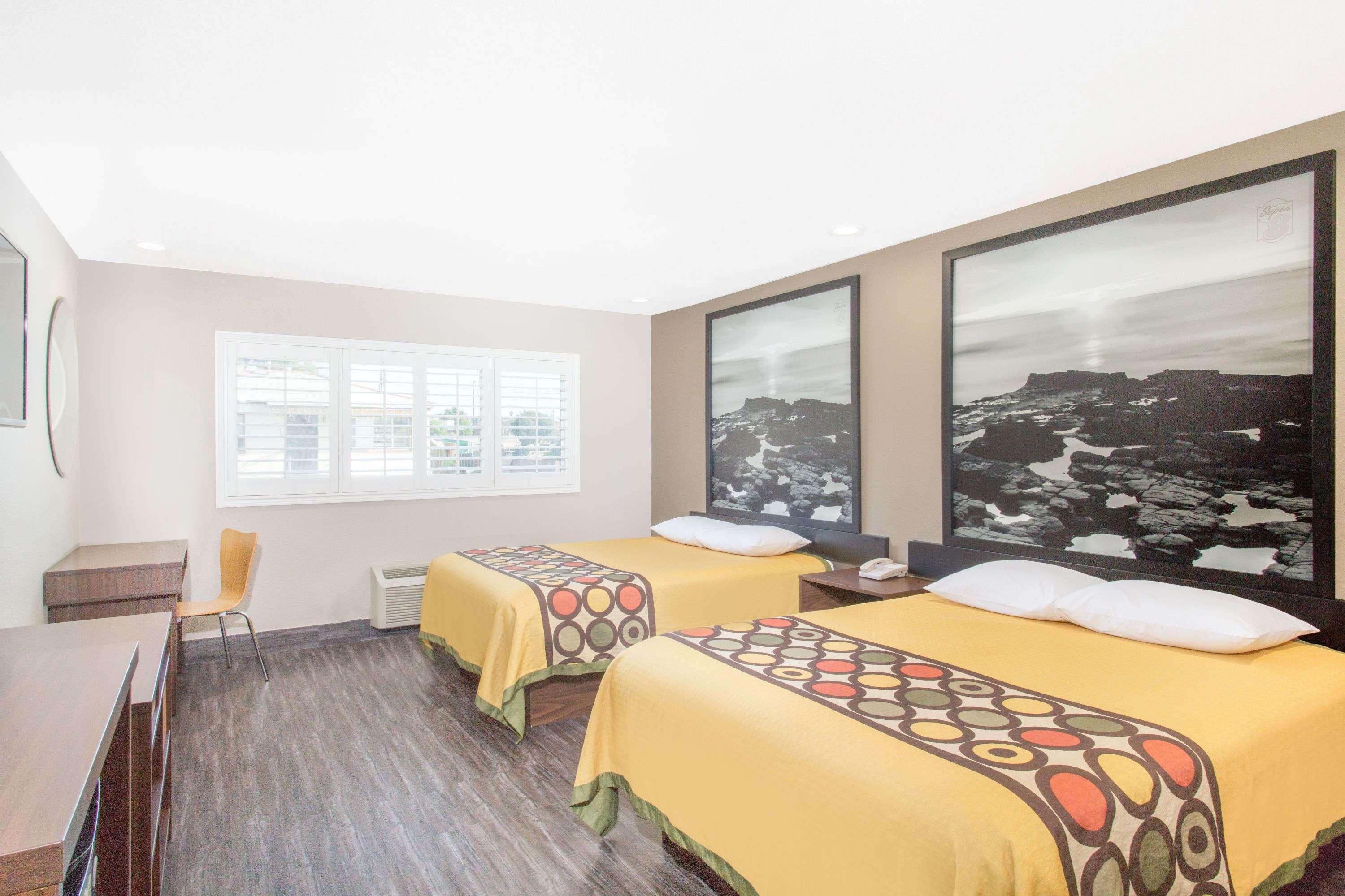 Super 8 By Wyndham National City Chula Vista Luaran gambar