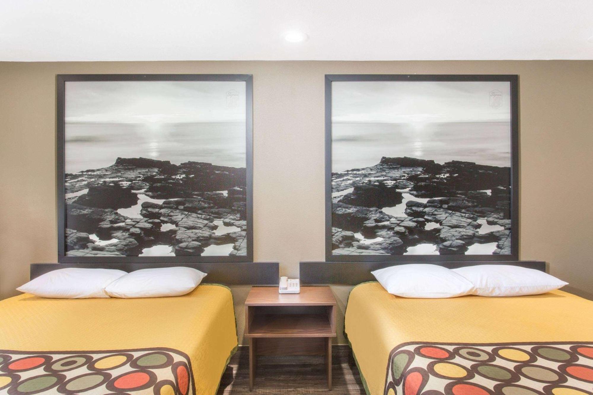 Super 8 By Wyndham National City Chula Vista Luaran gambar