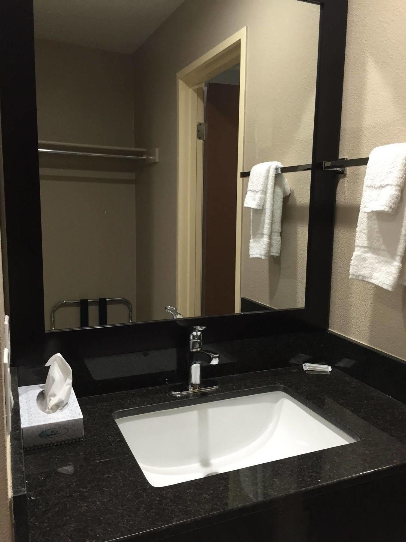 Super 8 By Wyndham National City Chula Vista Luaran gambar